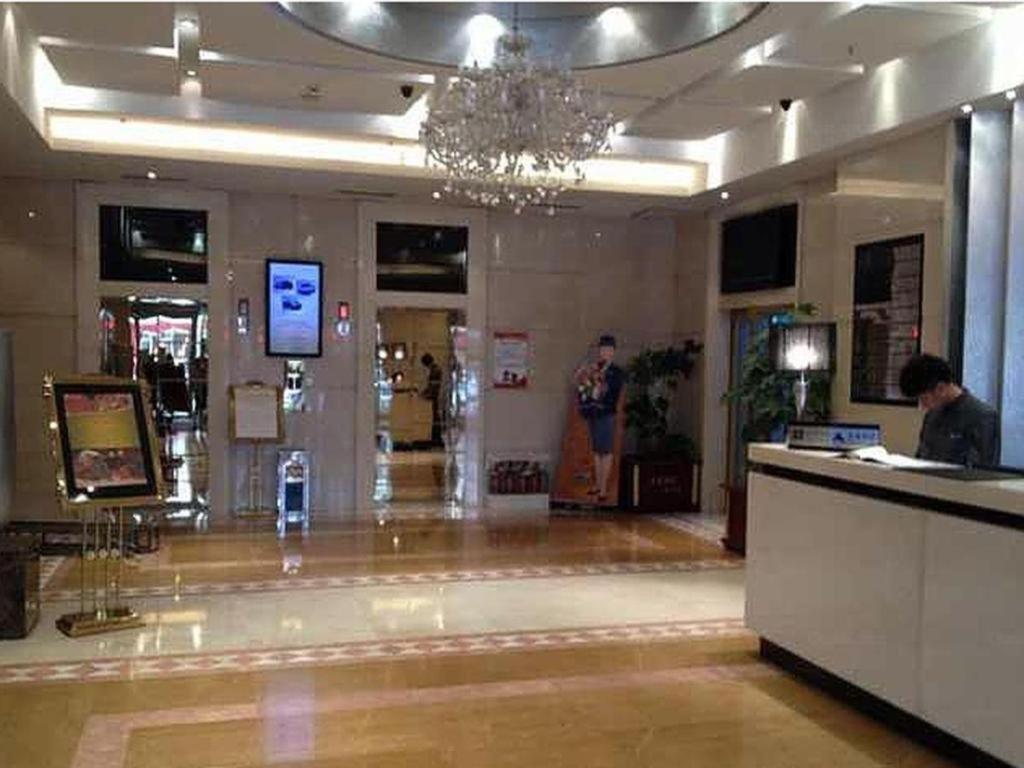 Ramada Plaza Shenyang Citycenter Екстериор снимка