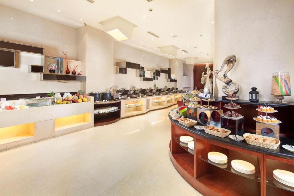 Ramada Plaza Shenyang Citycenter Екстериор снимка