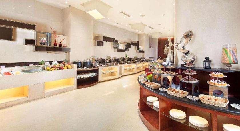 Ramada Plaza Shenyang Citycenter Екстериор снимка
