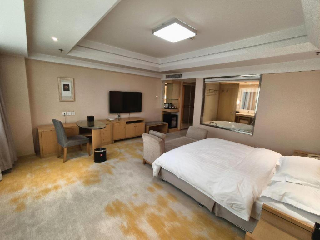 Ramada Plaza Shenyang Citycenter Екстериор снимка