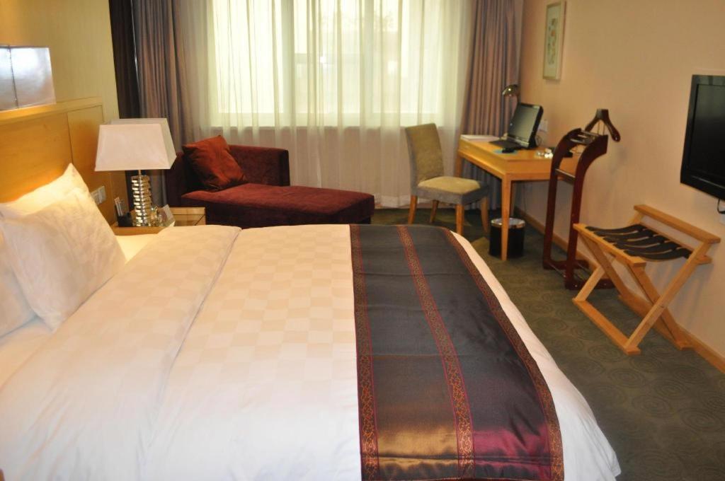 Ramada Plaza Shenyang Citycenter Екстериор снимка