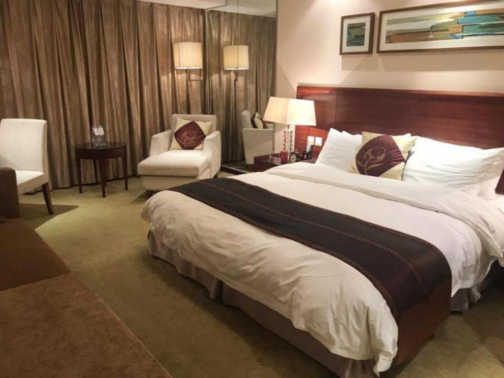 Ramada Plaza Shenyang Citycenter Екстериор снимка