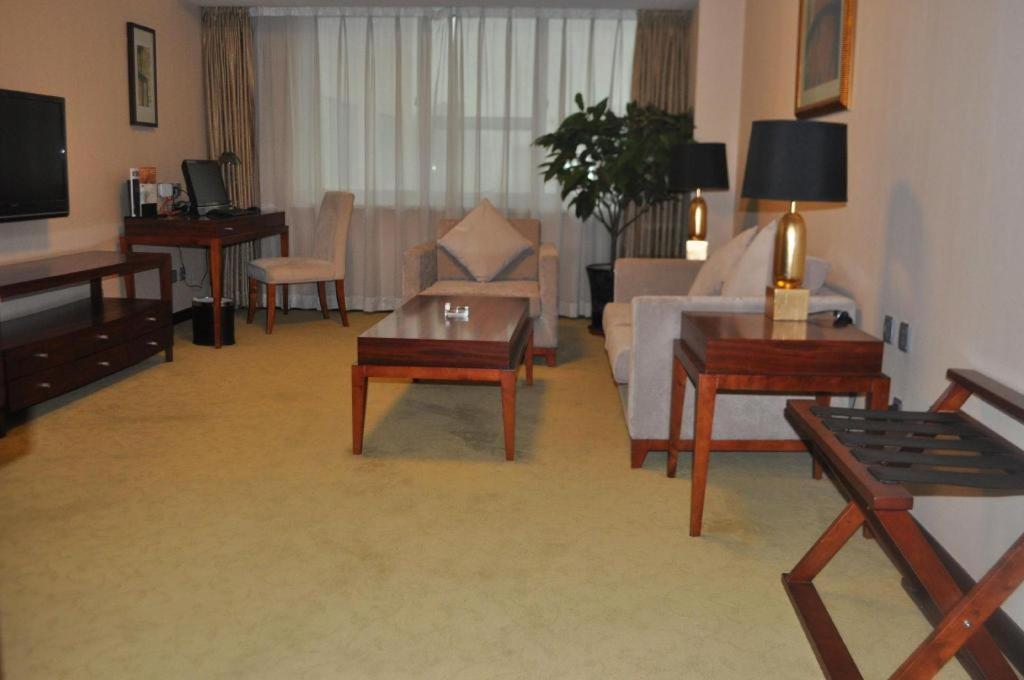 Ramada Plaza Shenyang Citycenter Екстериор снимка