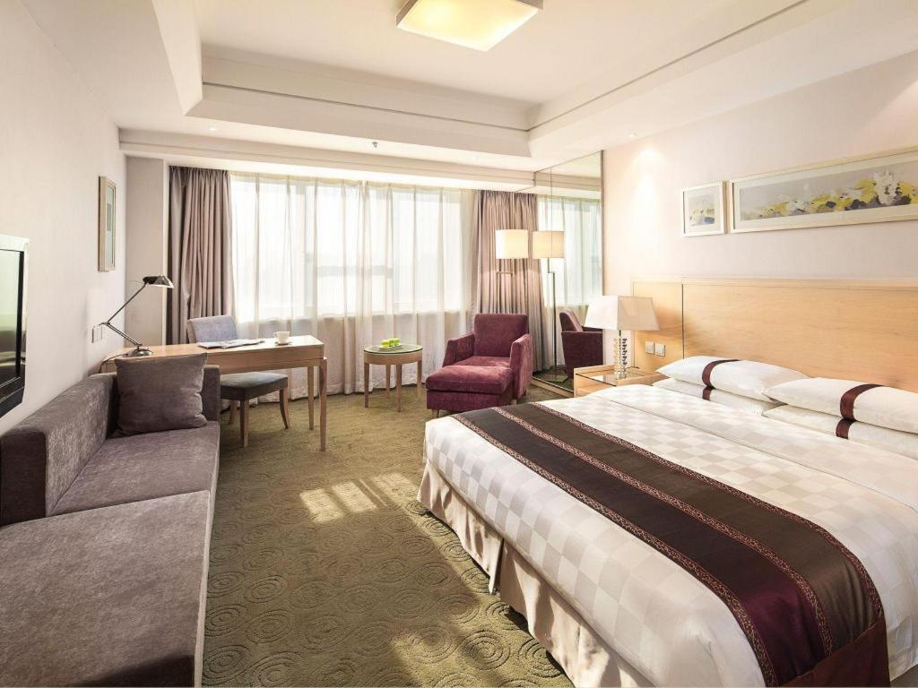 Ramada Plaza Shenyang Citycenter Екстериор снимка