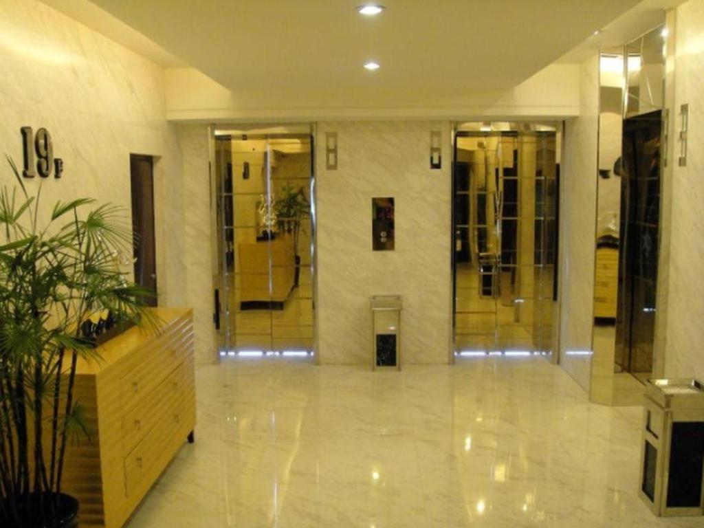 Ramada Plaza Shenyang Citycenter Екстериор снимка